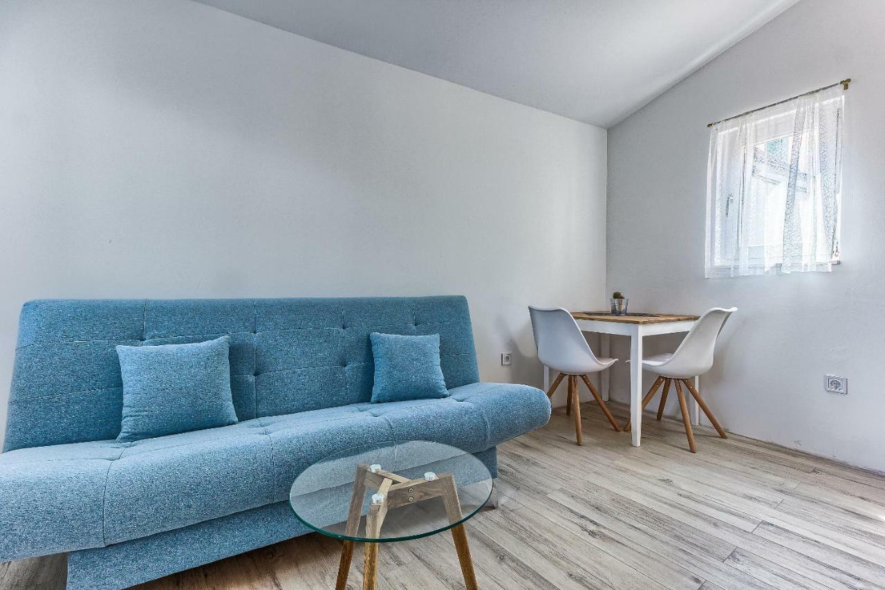 Studio Apartment With Balcony Split Luaran gambar